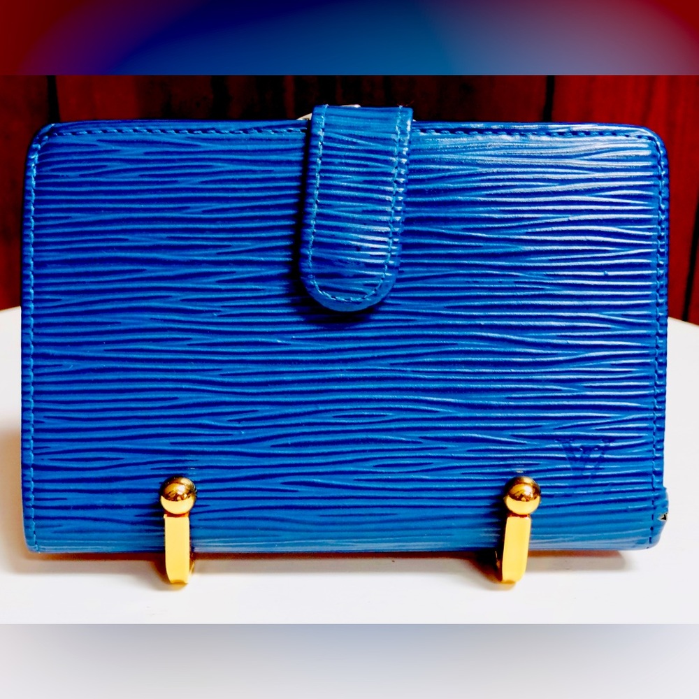 Louis Vuitton Blue Epi Wallet
